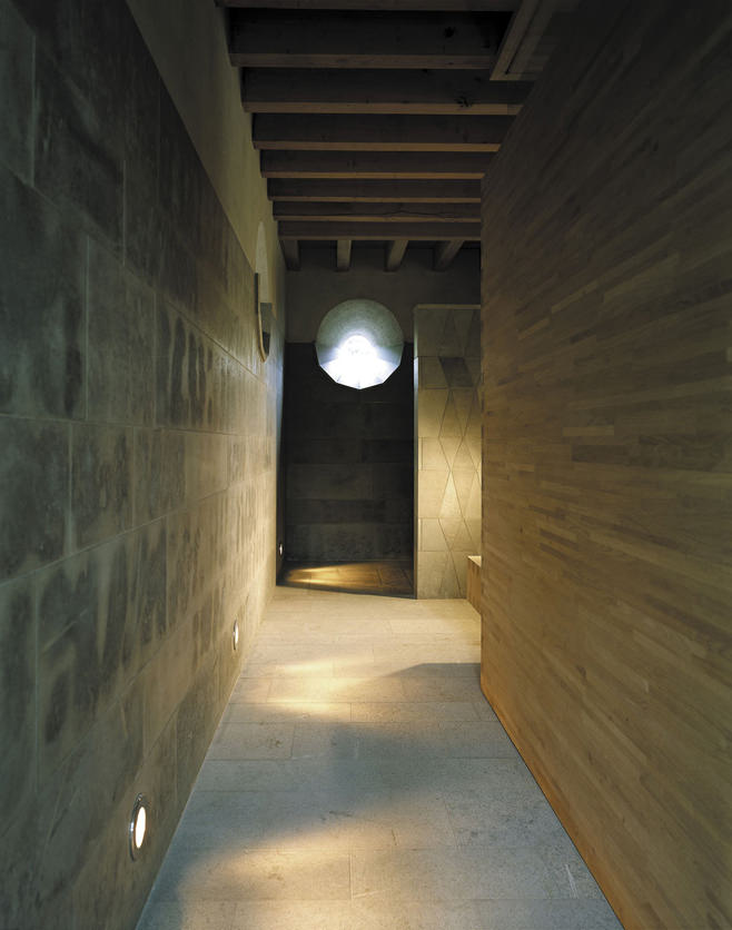 Дерев'яна тераса навколо басейну: проект та укладання своїми руками