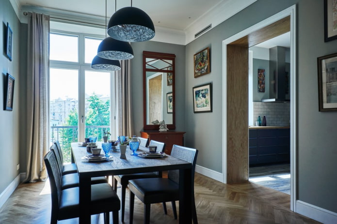 врата, декорирана с MDF панели