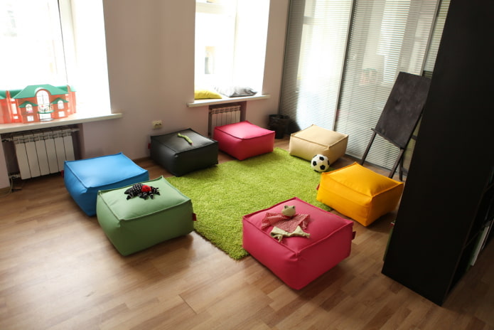 Pouf Set