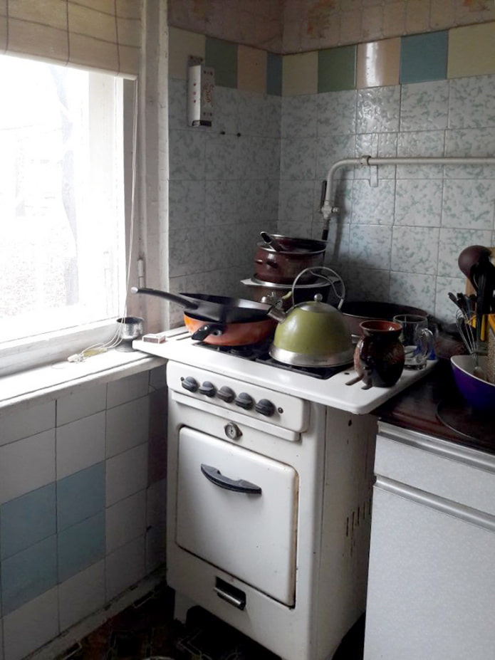 Кухня преди ремонт
