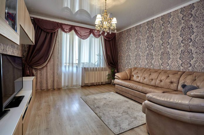 Завеси с ламбрекен в хола