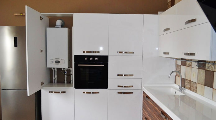 газов котел в кутия за молив