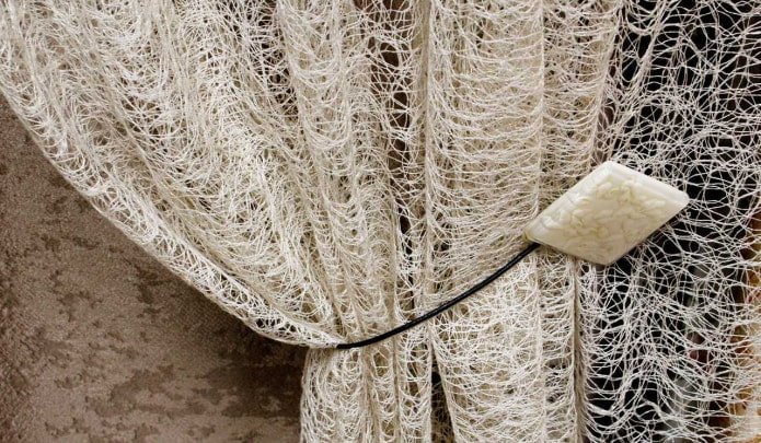 web tulle