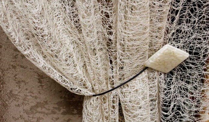 web tulle