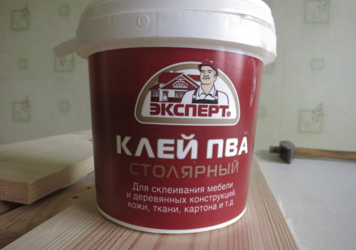 PVA лепило за дърво
