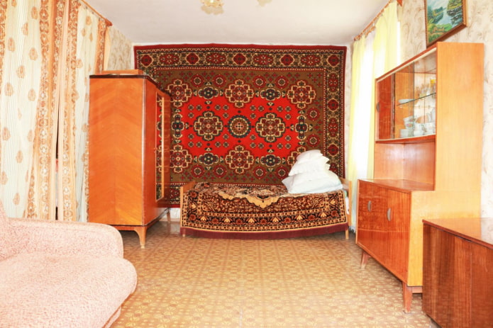 Килим в якості прикраси