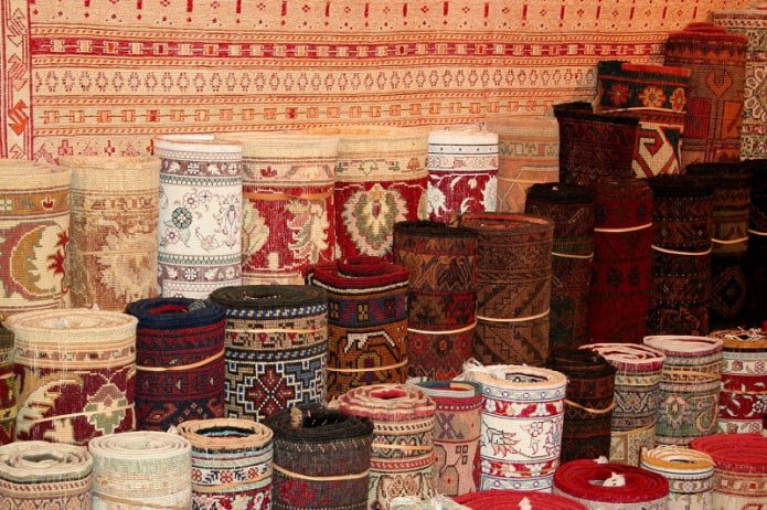 Килими