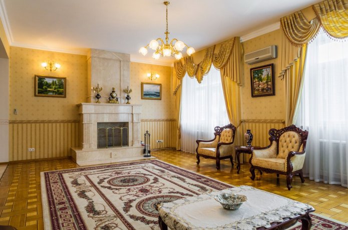 Класически завеси