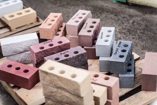 Блоки з фасадним декоративним шаром