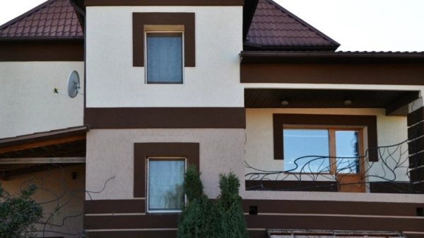 Поєднання декількох кольорів і фактур