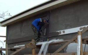 Крок 8 - перший шар штукатурки