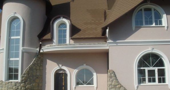 Декор фасаду арками з пінополістиролу