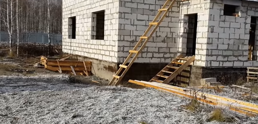 Фасад будинку перед утепленням та обробкою