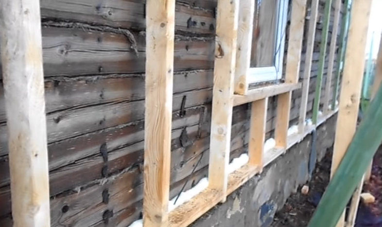 Фото дерев'яної обшивки, кріплення здійснювалося скобами