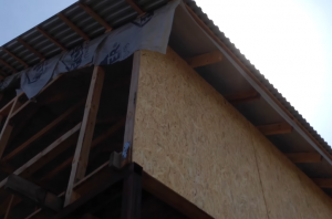 Кріплення листів під покрівлю