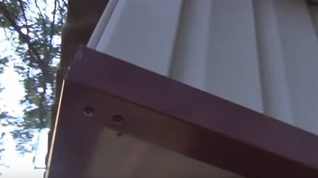 Кріплення куточка