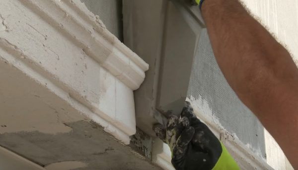 Кріплення замкового каменя