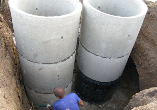 Монтаж колодязя