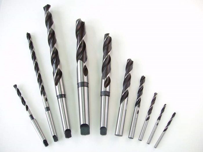 На малюнку показані побідитові свердла