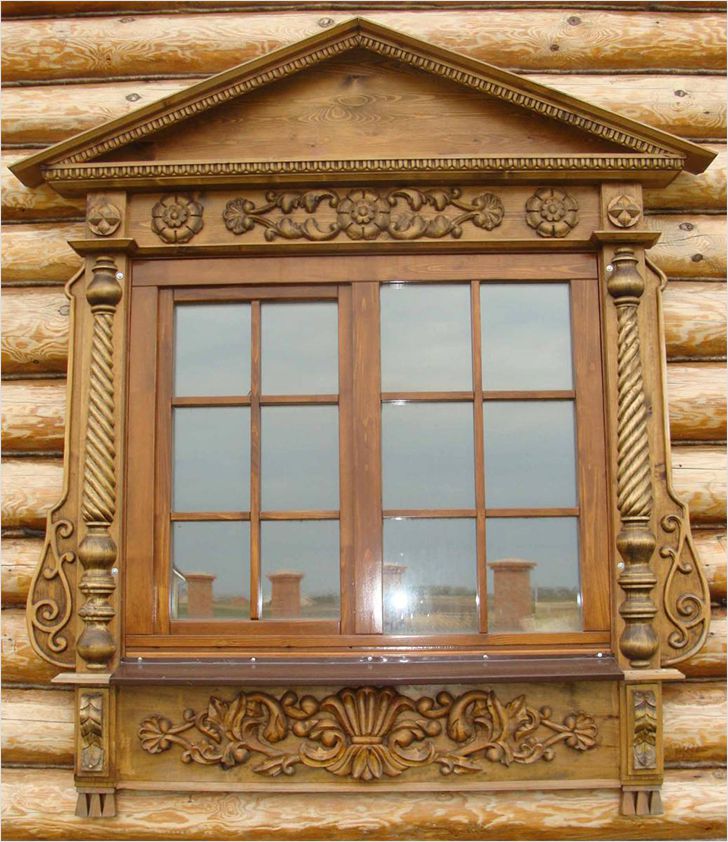 Лиштва з декоративним різьбленням