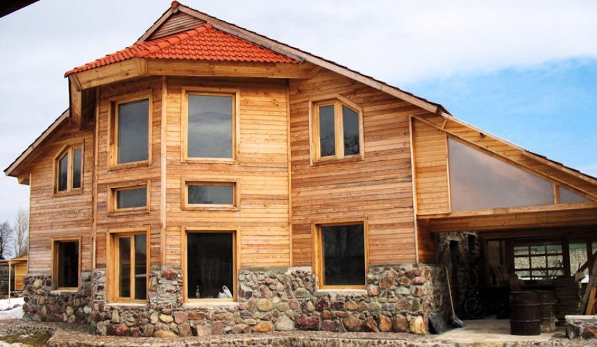 Обшивка будинку зовні вагонкою