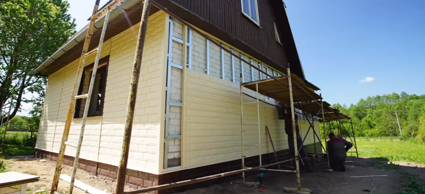 Обшивка фасаду сайдингом