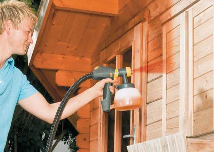 Фарбування фасаду фарбопультом