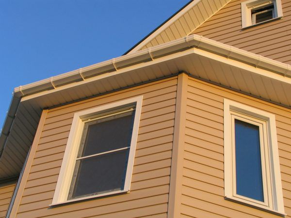 Оздоблення вініловим сайдингом