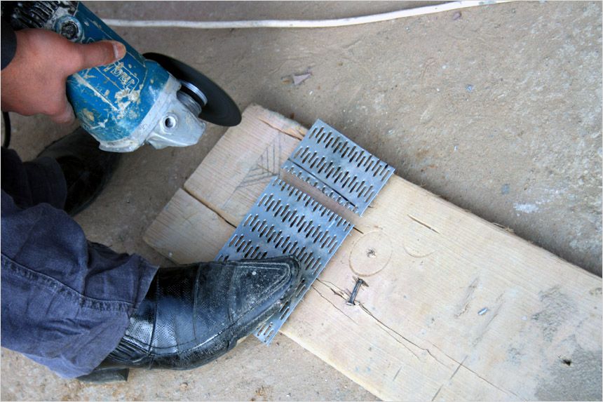 Розрізана пластина