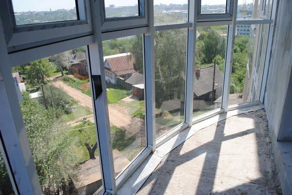 Переваги панорамного скління
