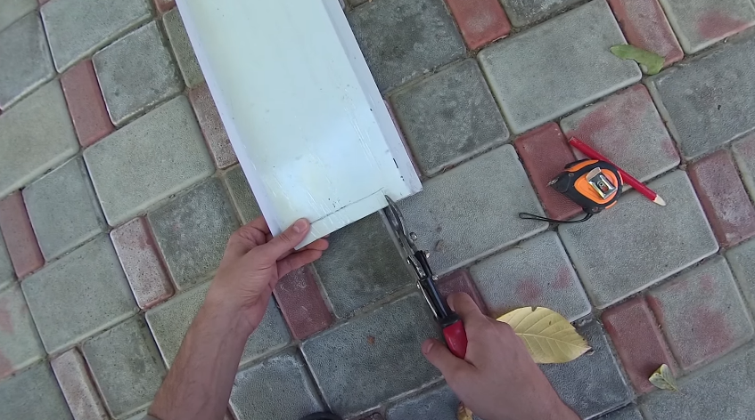 Обрізка відливу