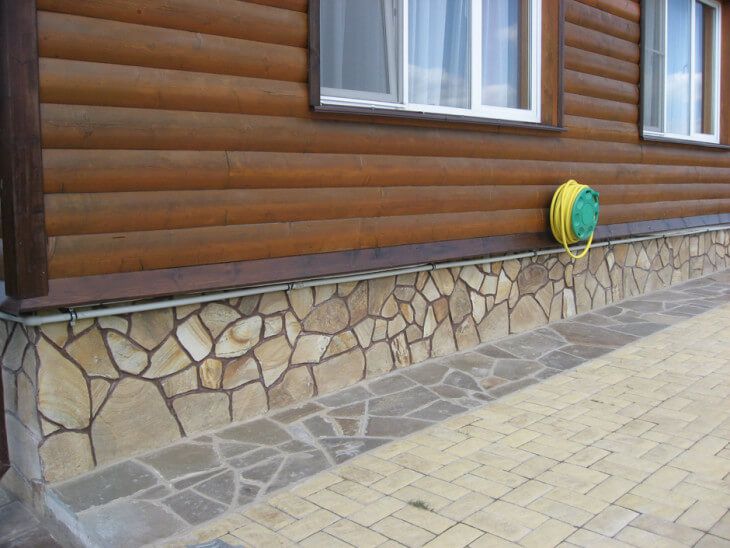 Приклад обробки цоколя