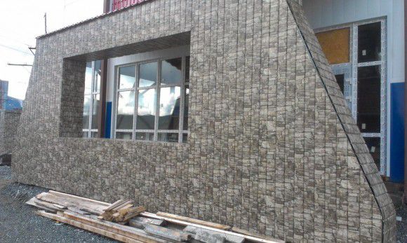 Приклад сайдинга з імітацією каменю