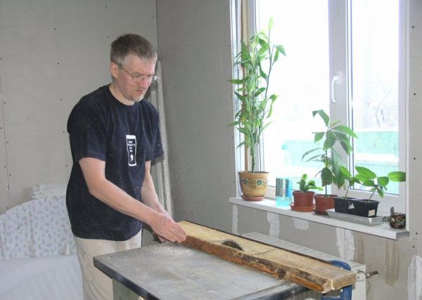 Процес подачі лінійки