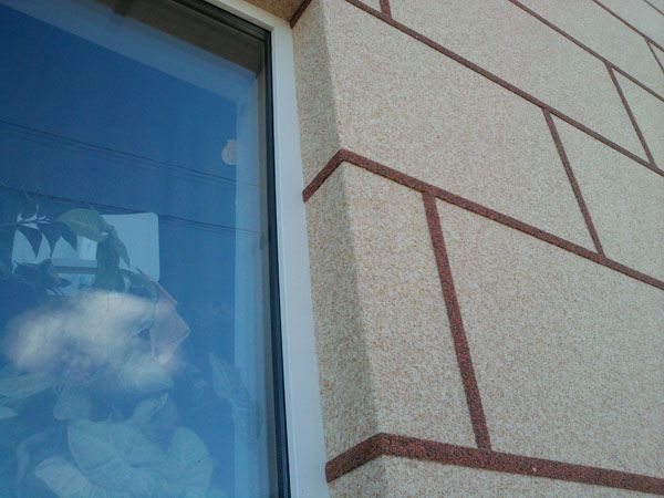Малюнки будь-якого типу виконуються за допомогою малярської стрічки