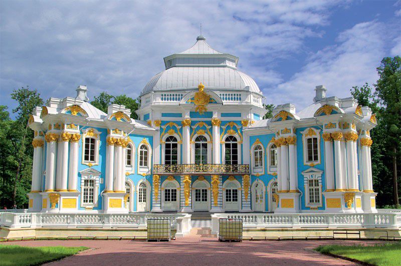 Розкішний бароковий особняк