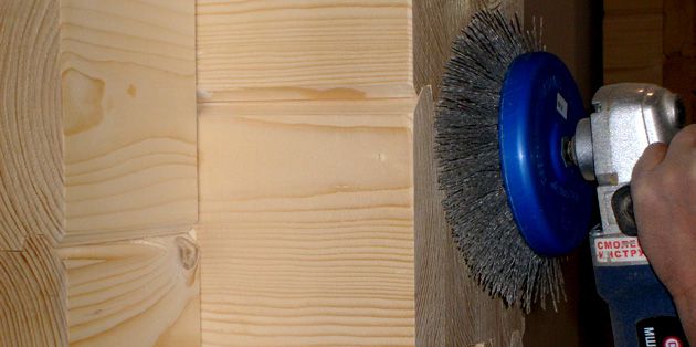 Шліфування болгаркою з насадкою-щіткою