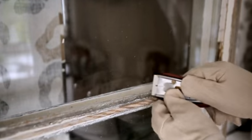 Очищення старої фарби