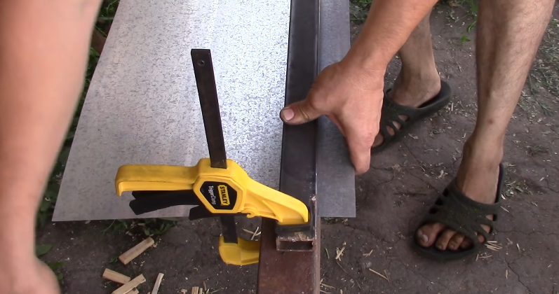 Спосіб фіксації листів