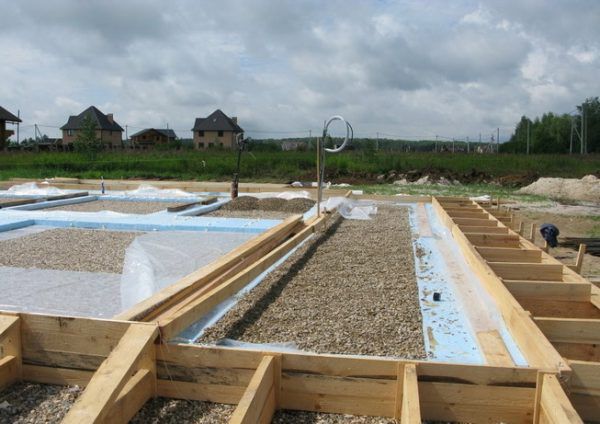 Укладання пінополістиролу