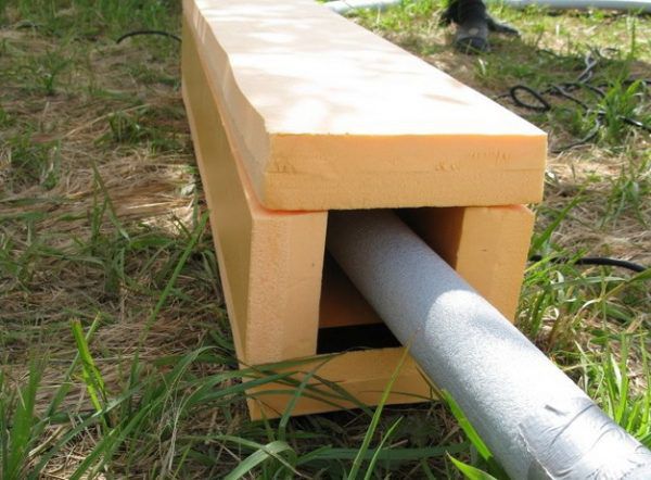 Утеплення труб піноплексом