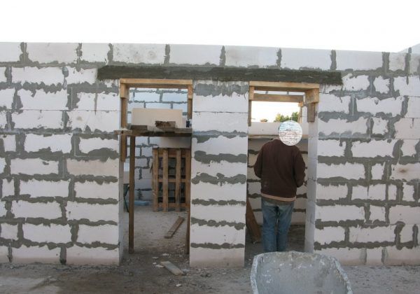 Внутрішні дверні прорізи