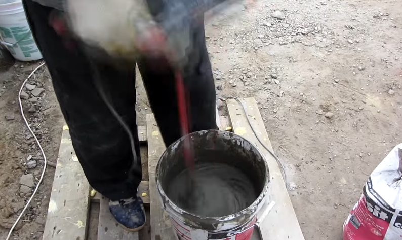 Змішування клею