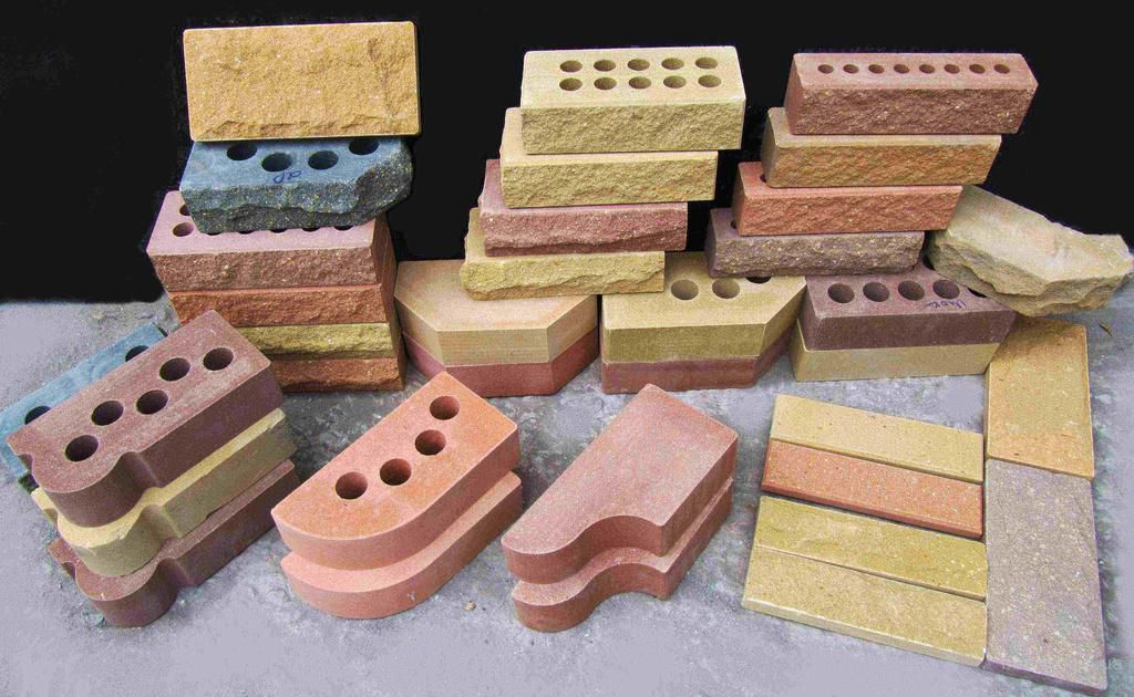 Пустотіла і повнотіла цегла