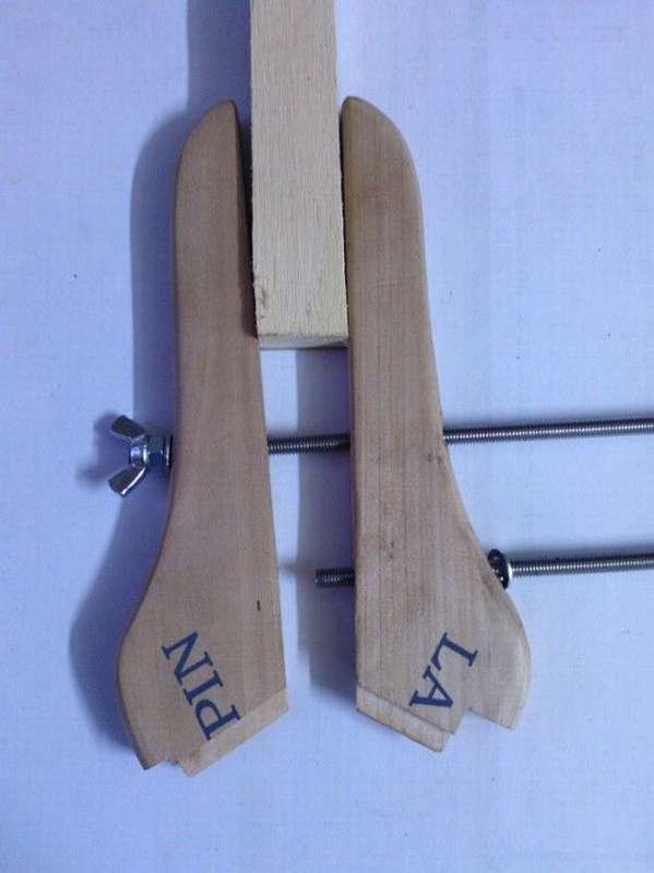 Монтуємо гайки